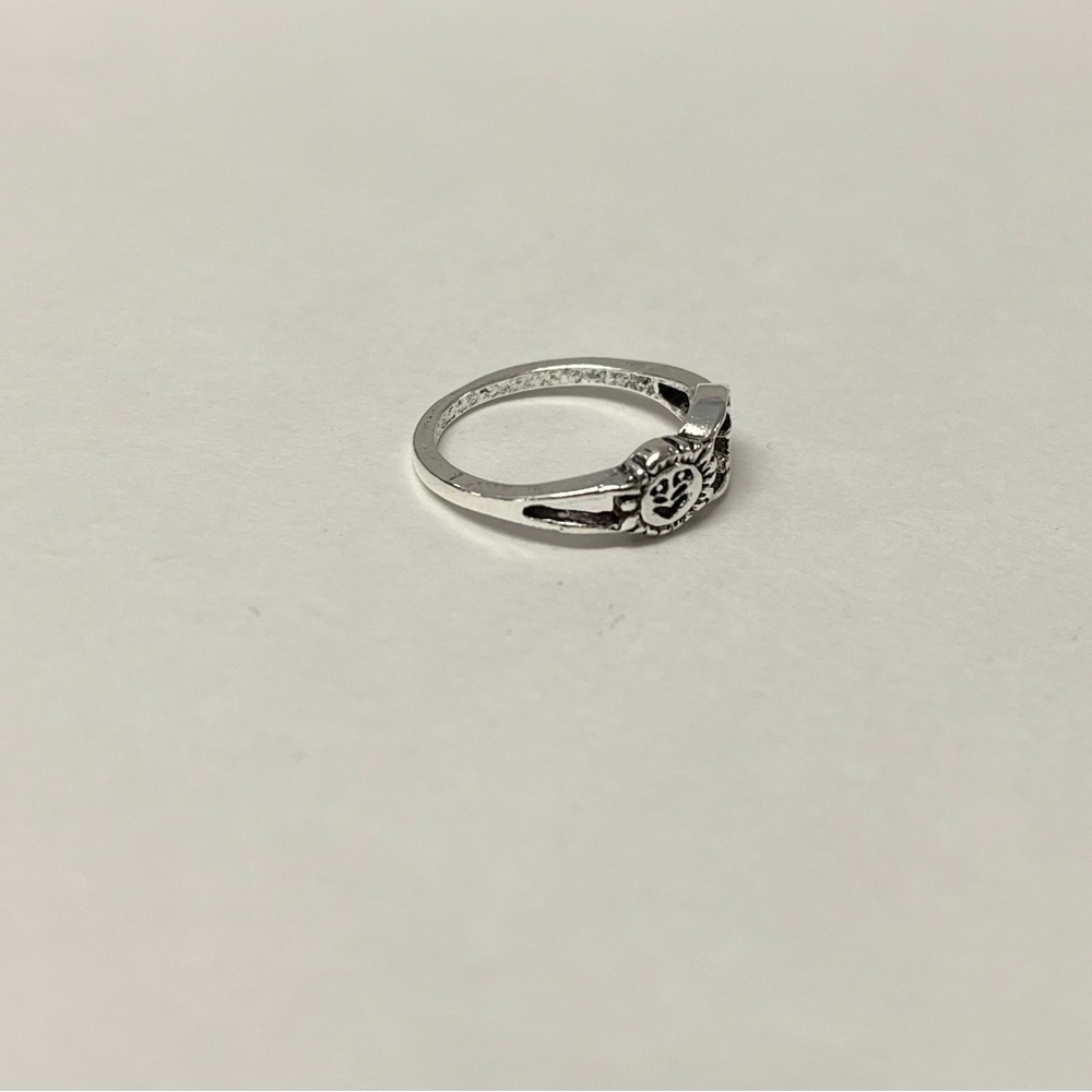 Silver vintage style sun and moon ring
